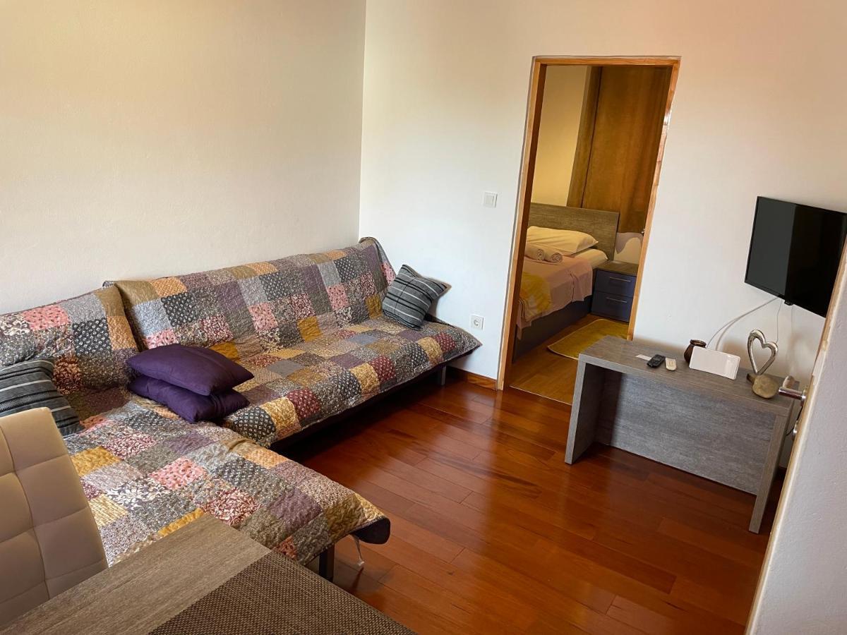 Apartments Dumina มูร์แตร์ ภายนอก รูปภาพ